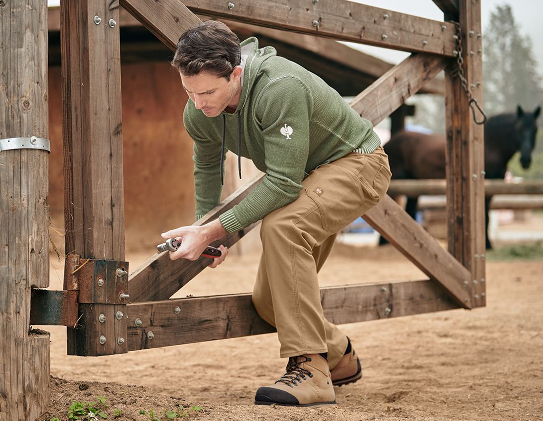 Strickhoody e.s.iconic