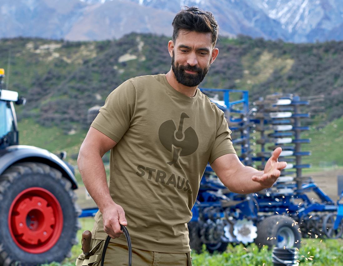 T-Shirt e.s.concrete