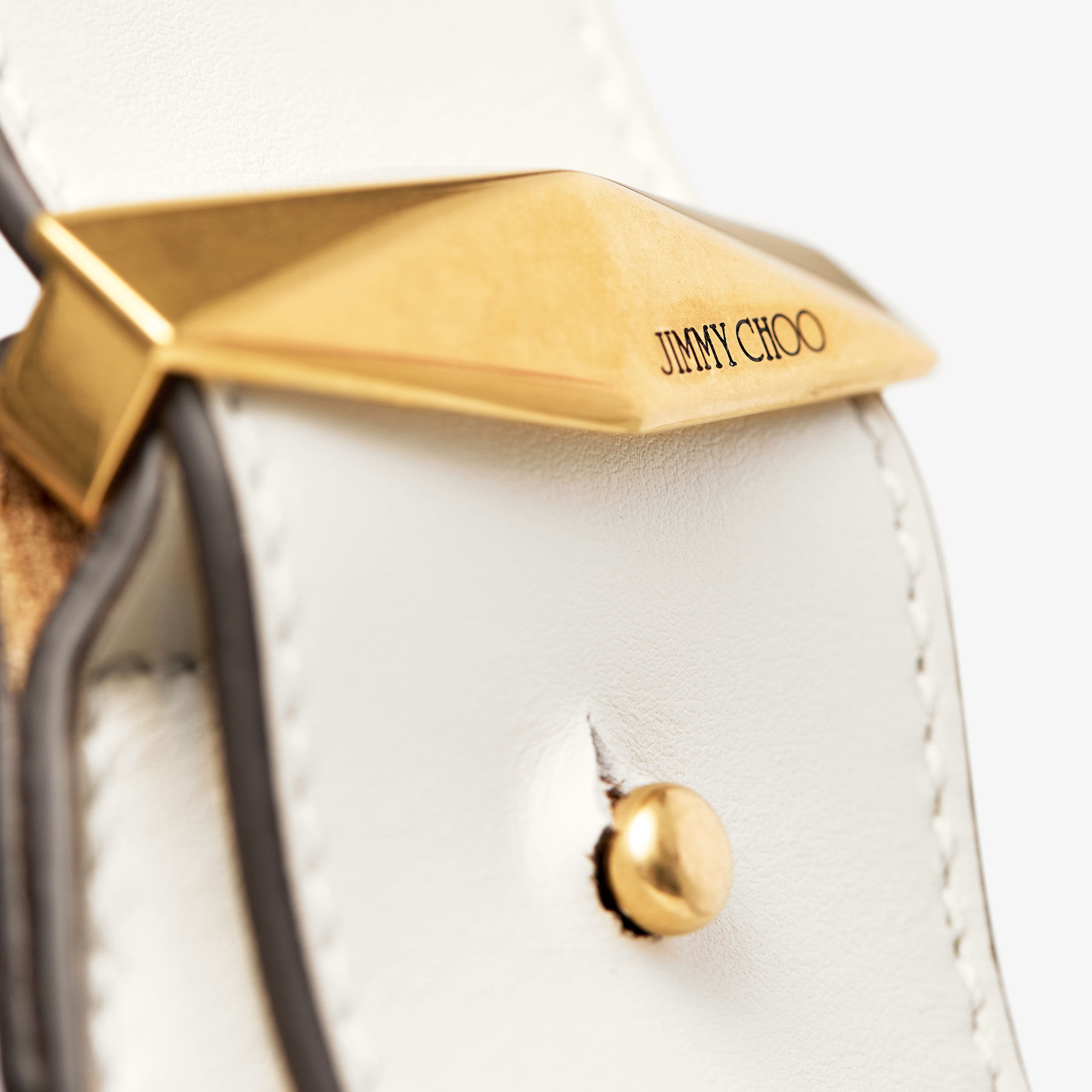 Diamond Hobo S Latte Leather Shoulder Bag