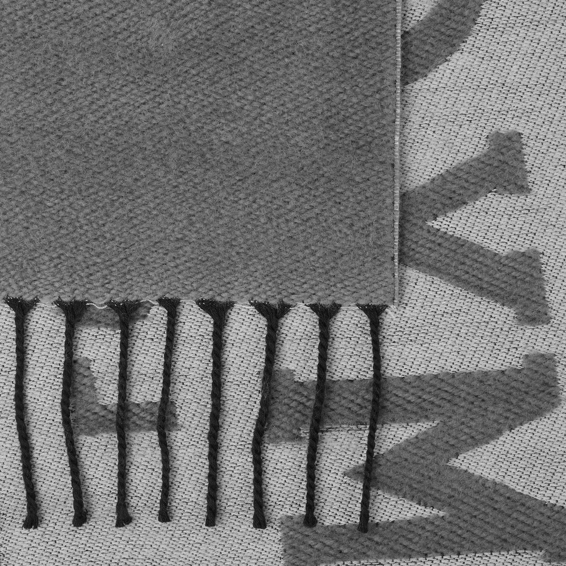 Sema Ash Wool Jacquard Scarf