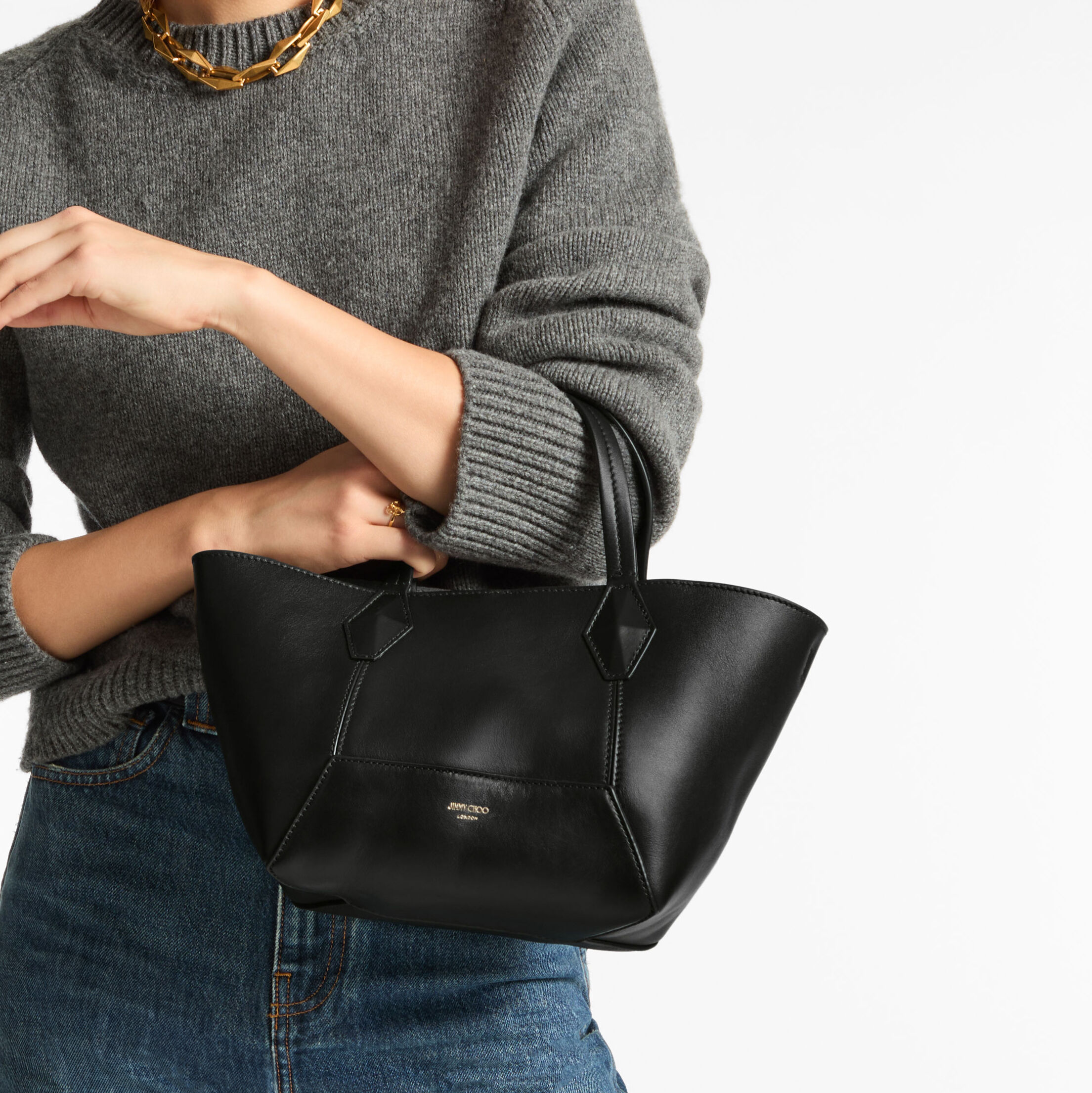 Diamond Tote S Black Calf Leather Tote Bag