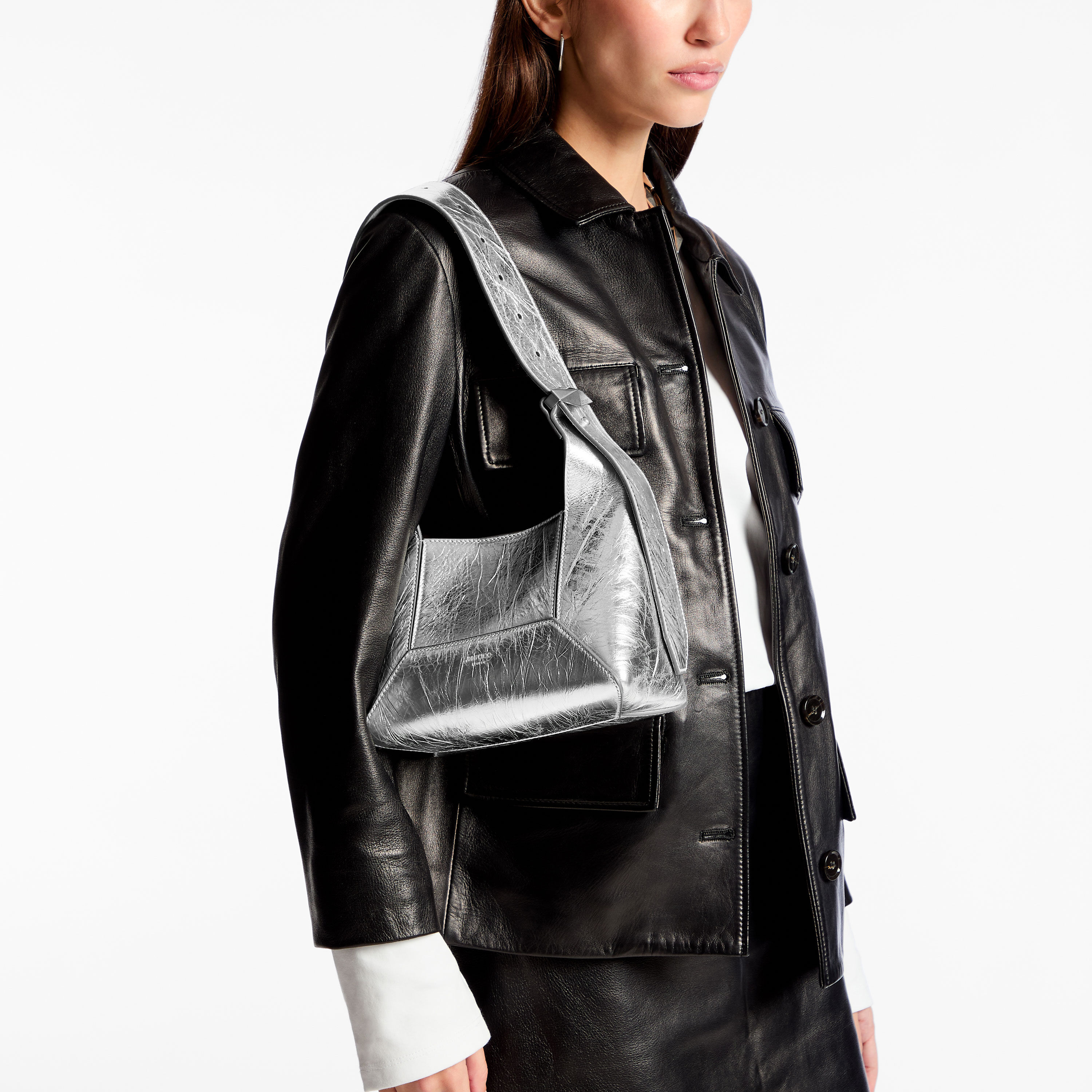 Diamond Hobo S Silver Vintage Metallic Leather Shoulder Bag