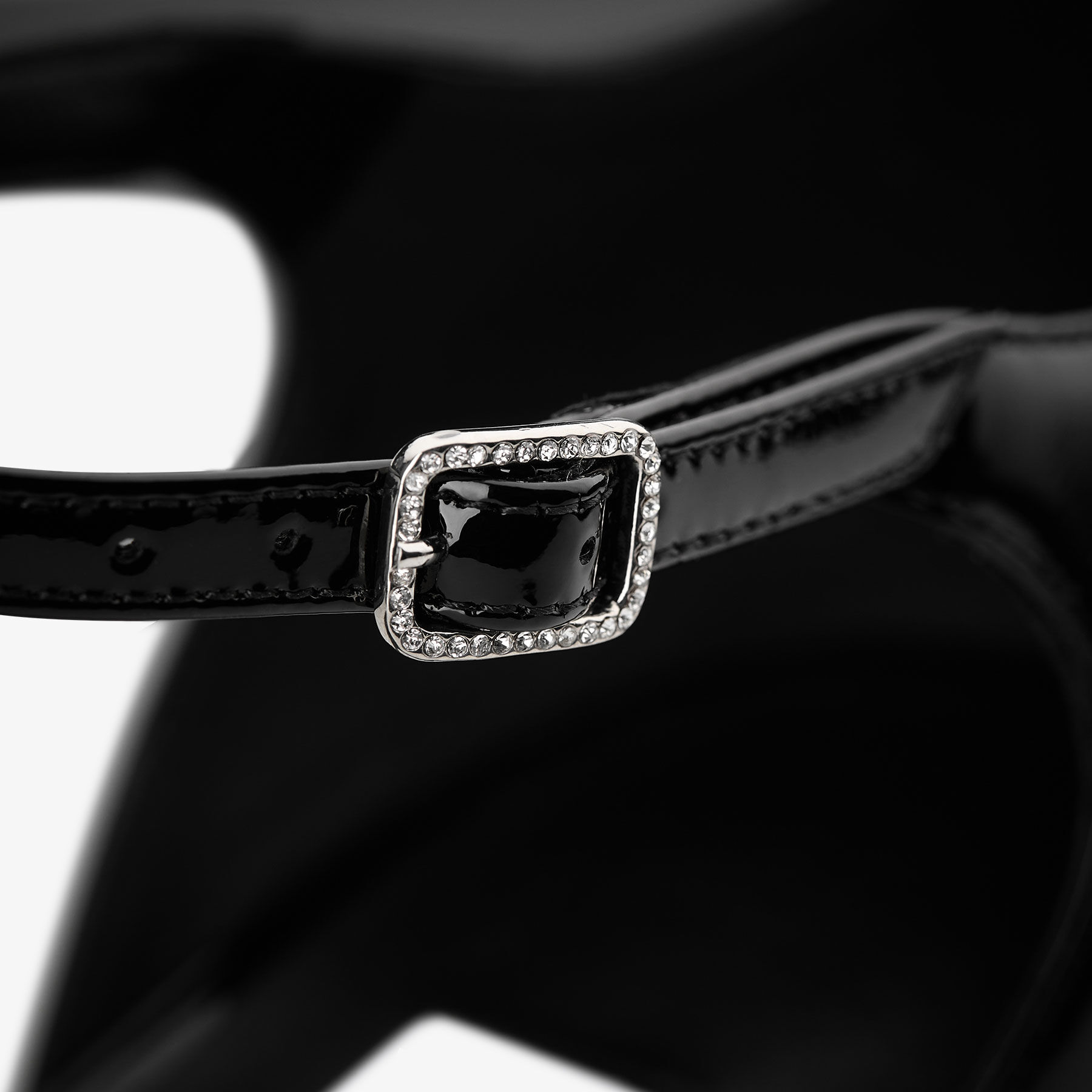 Pixie Block Heel 45 Black Patent Leather Pumps