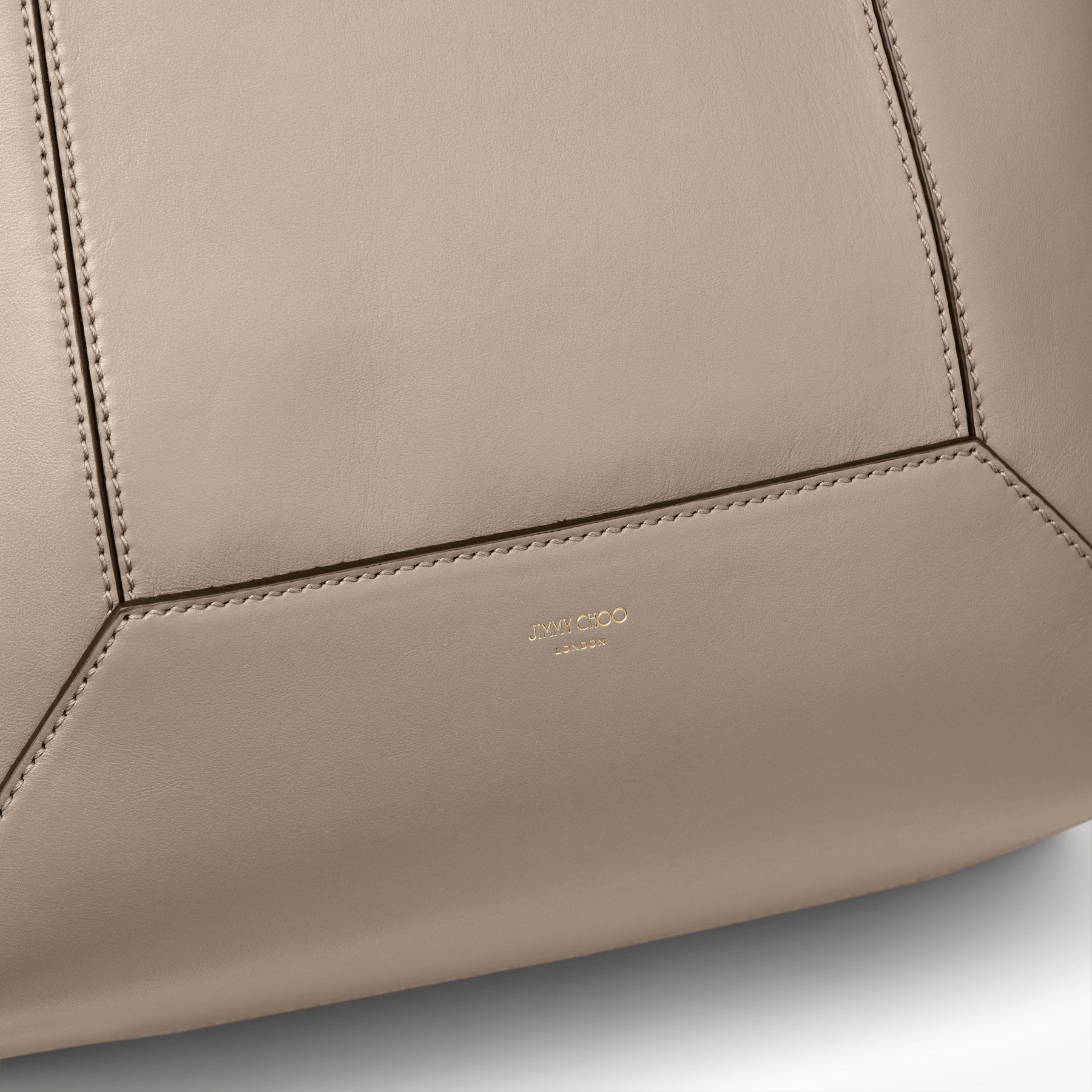 Diamond Tote M Taupe Calf Leather Tote Bag