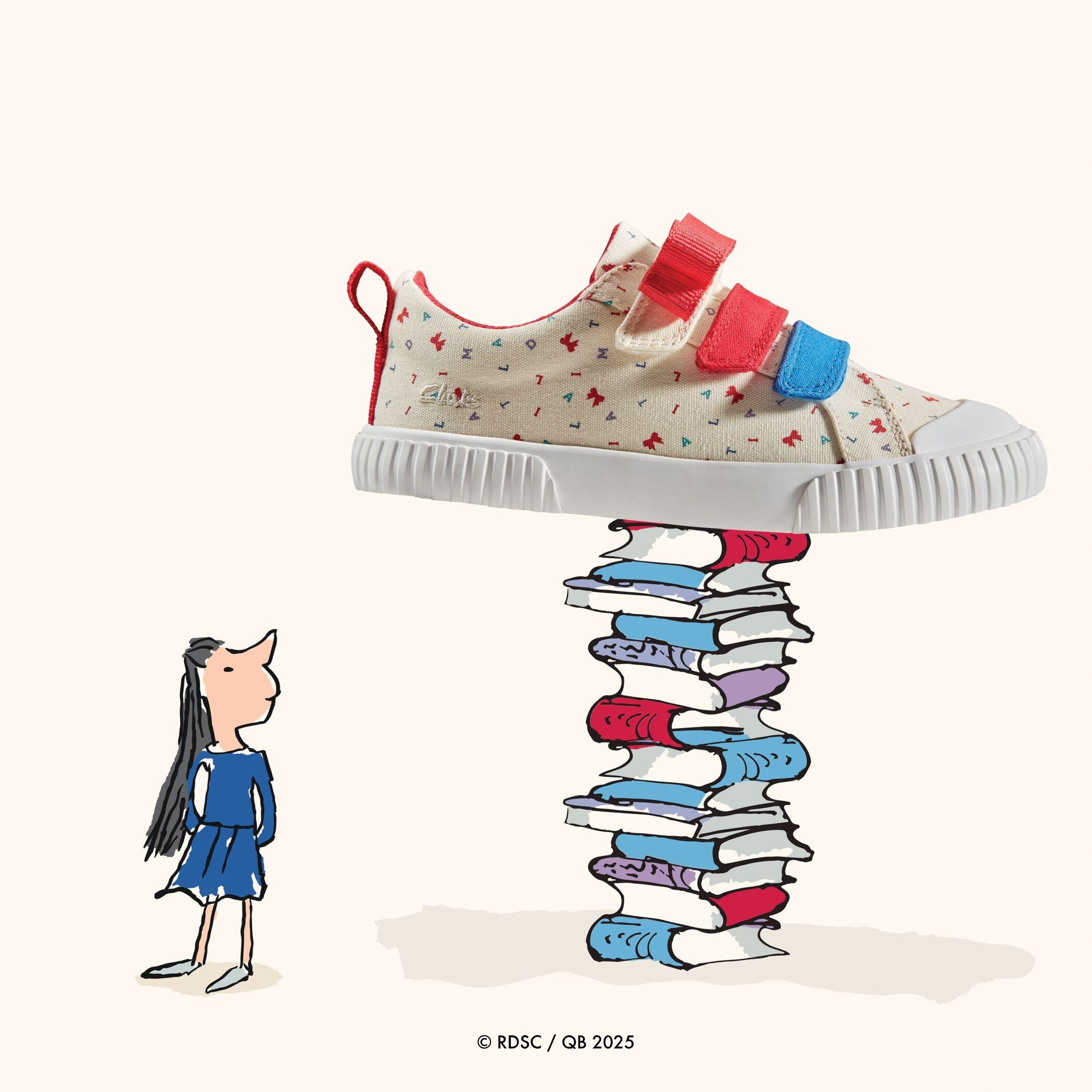 Roald Dahl Matilda Foxing Bow Kid
