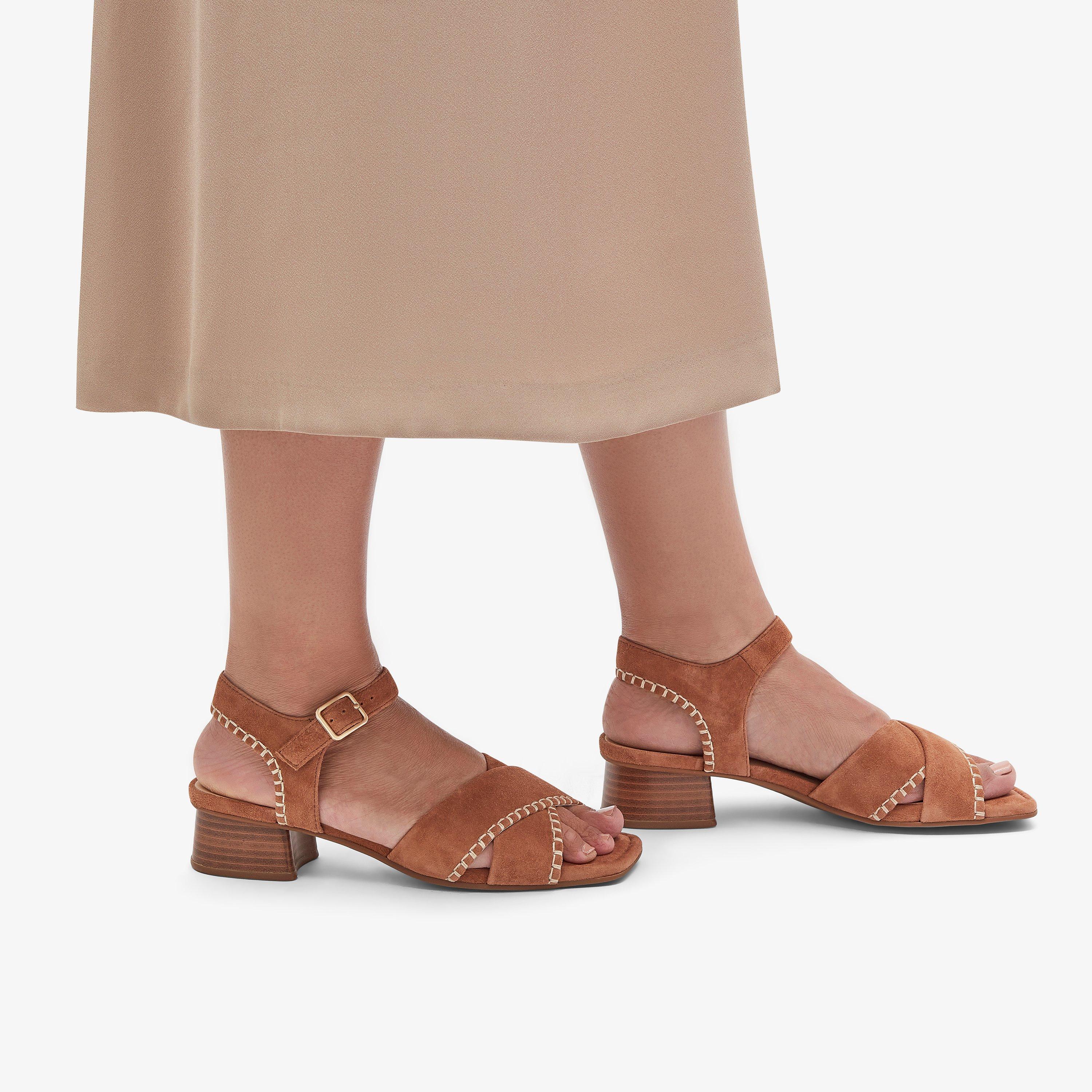 Serina35 Cross
