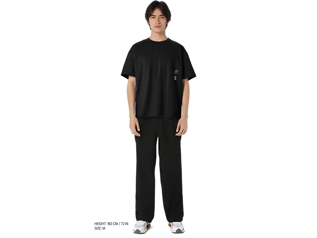 GRAPHIC TEE