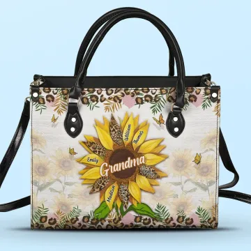 Grandma��s Embrace Is A Sanctuary For Love - Family Personalized Custom Leather Handbag - Gift For Mom, Grandma