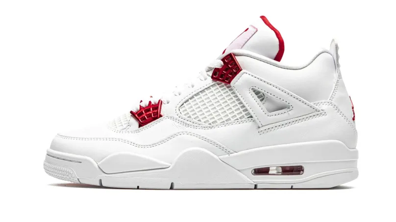 Air Jordan 4 Retro 'Metallic Pack - University Red'
