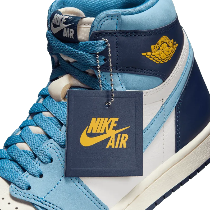 Wmns Air Jordan 1 Retro High OG 'First in Flight'