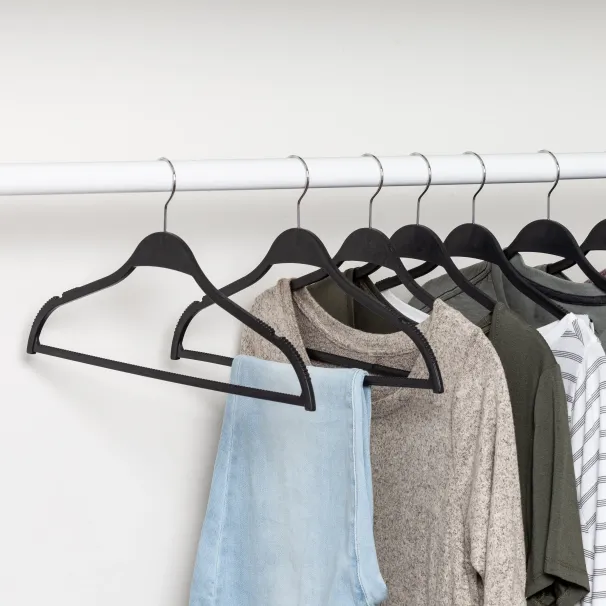 Natural Husk Slim Hangers, 25-Pack