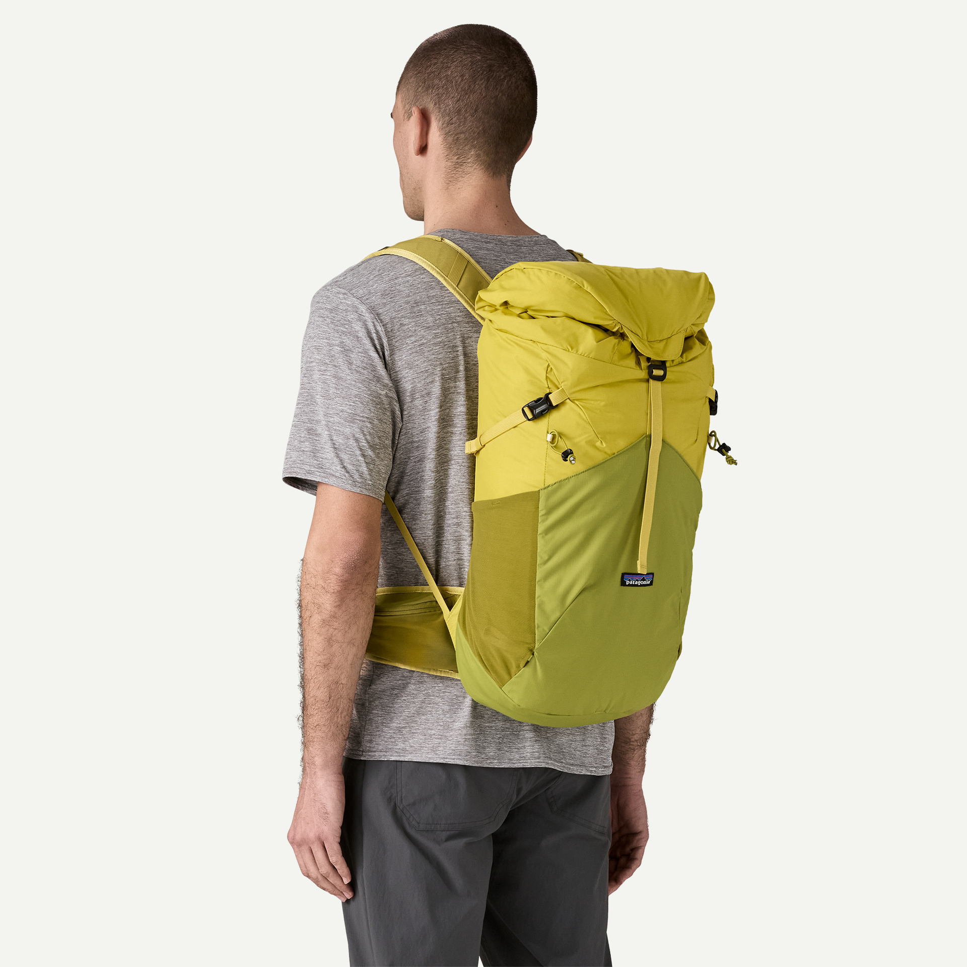 Terravia Pack 28L