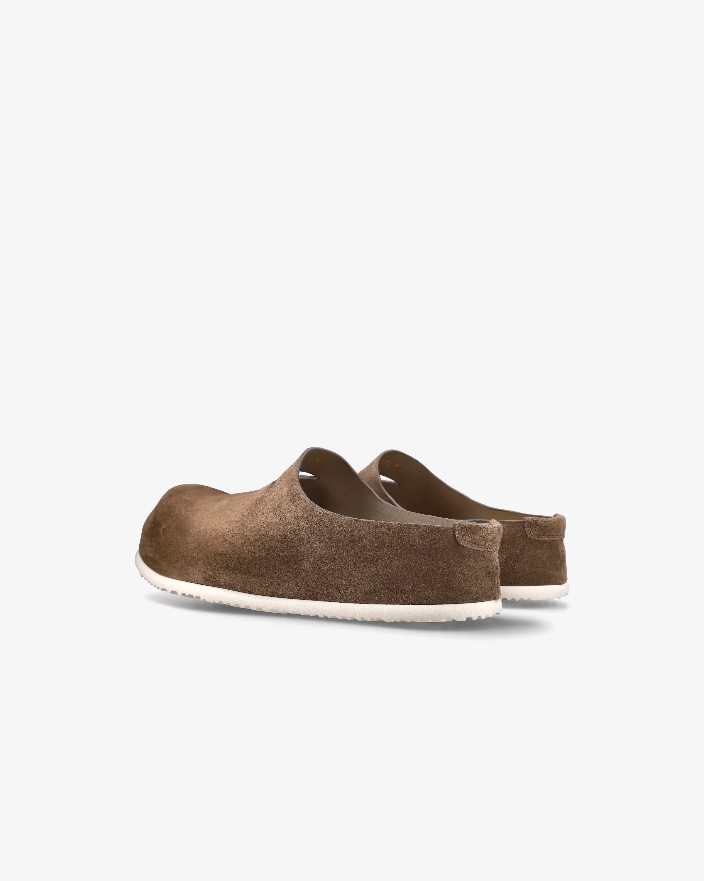 Suede clog