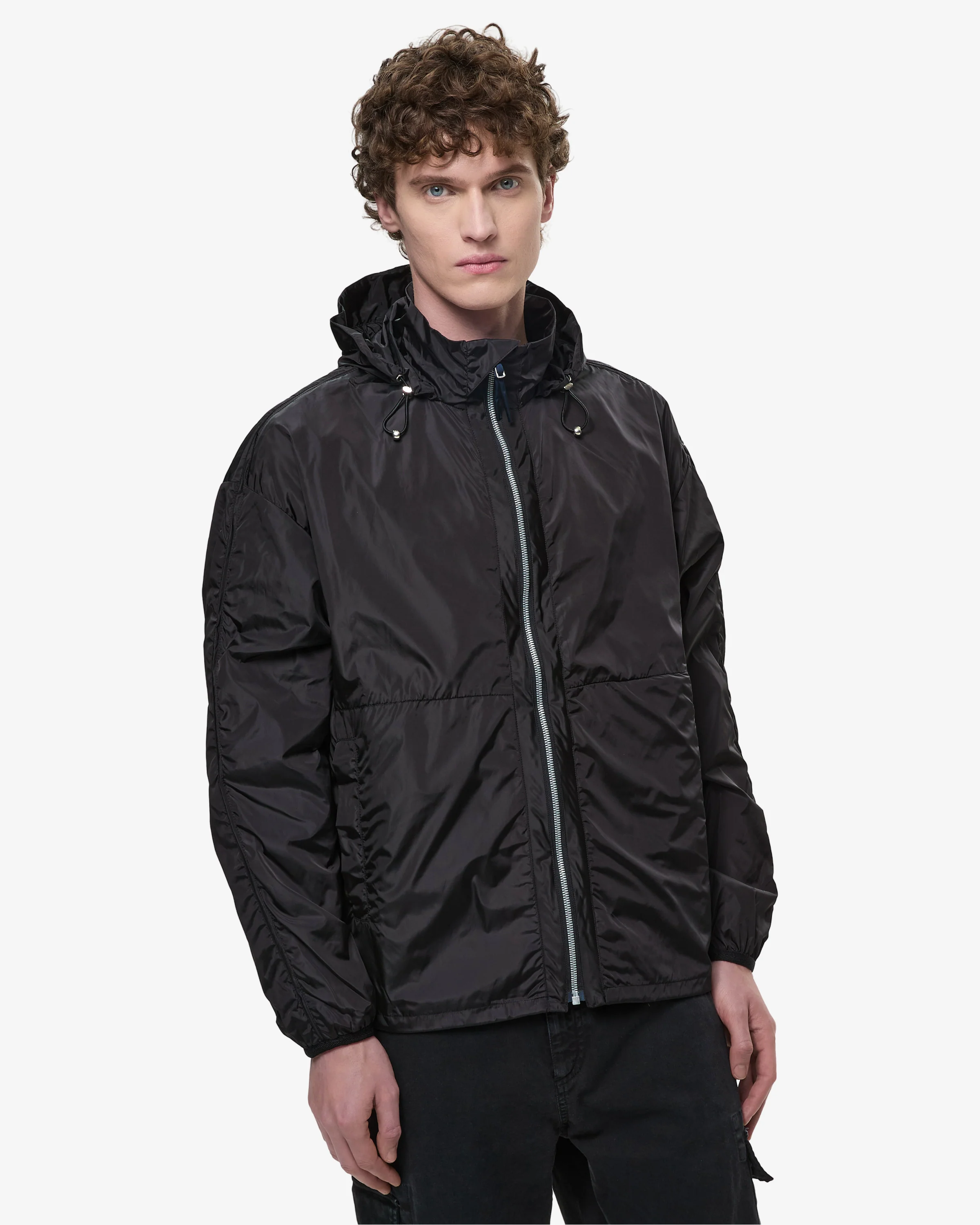 Light Nylon Wind Jacket Black