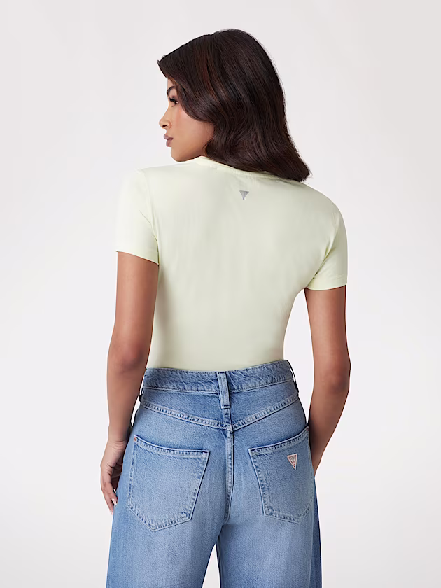 Slim-fit triangle logo T-shirt - GUESS