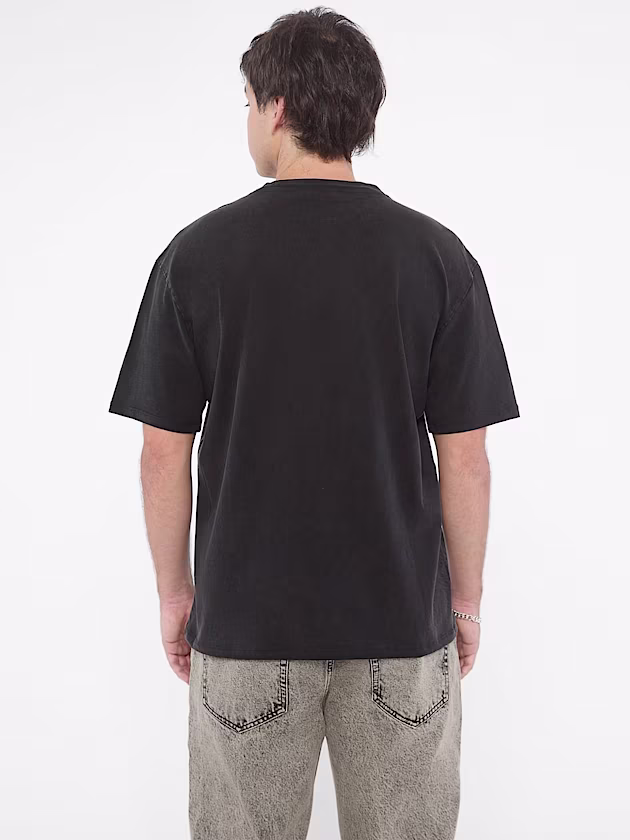 Front logo t-shirt - GUESS