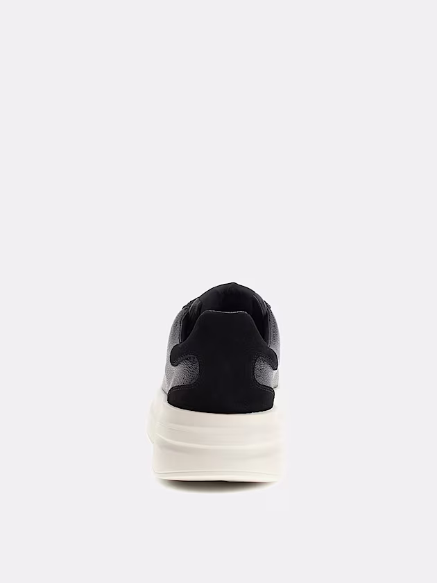 Elba 4G logo sneakers - GUESS