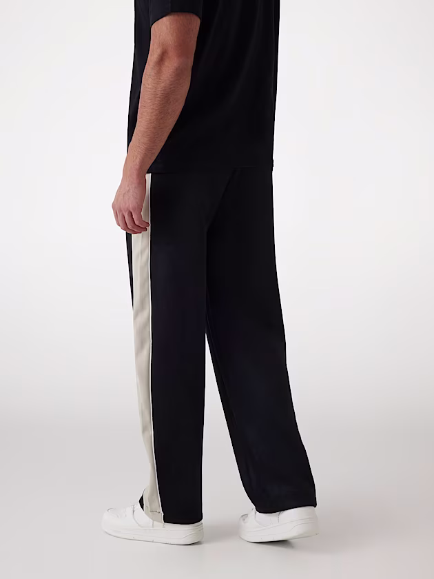 Jogger pant in a regular fit - GUESS
