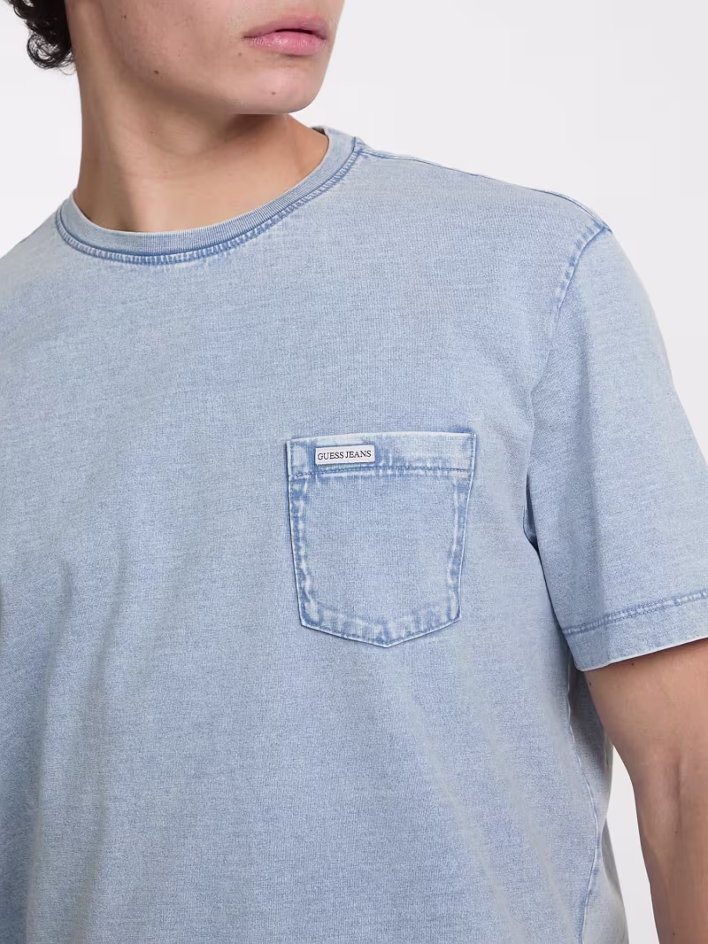 Front pocket t-shirt - GUESS