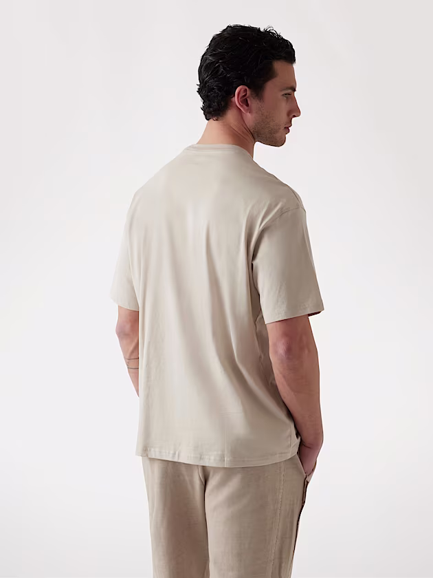 Front logo t-shirt - GUESS