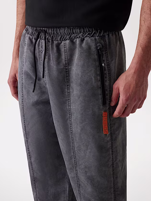 Regular-fit sweatpants - GUESS