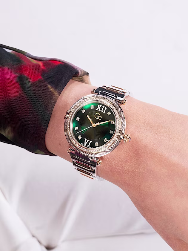 GC watch in stainless steel - GUESS