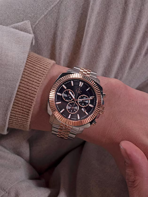 GC multi-function watch in stainless steel - GUESS