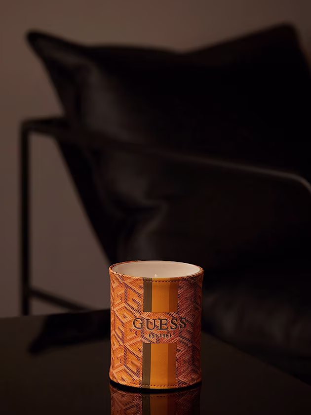 Small G cube candle - GUESS
