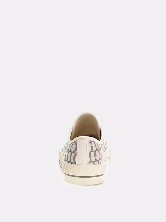 Carey Logo-Script Sneaker - GUESS