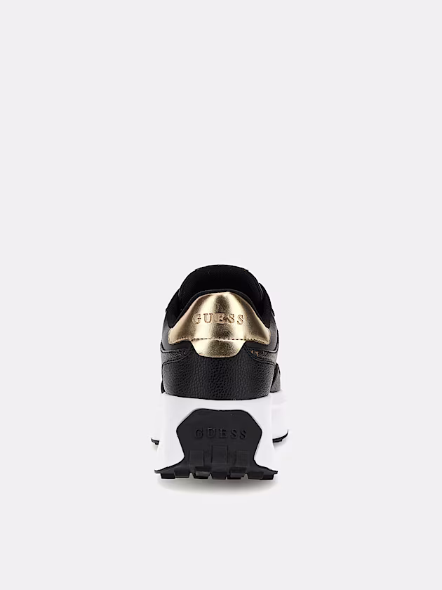 Luckei 4G Logo Running Shoe - GUESS