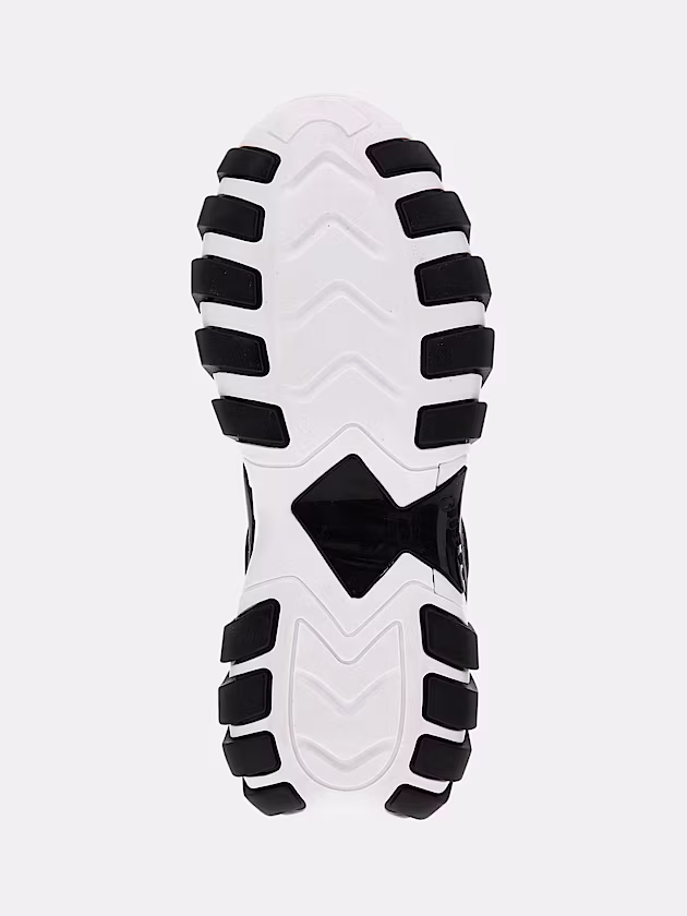 Nowah 4G Peony logo running shoes - GUESS