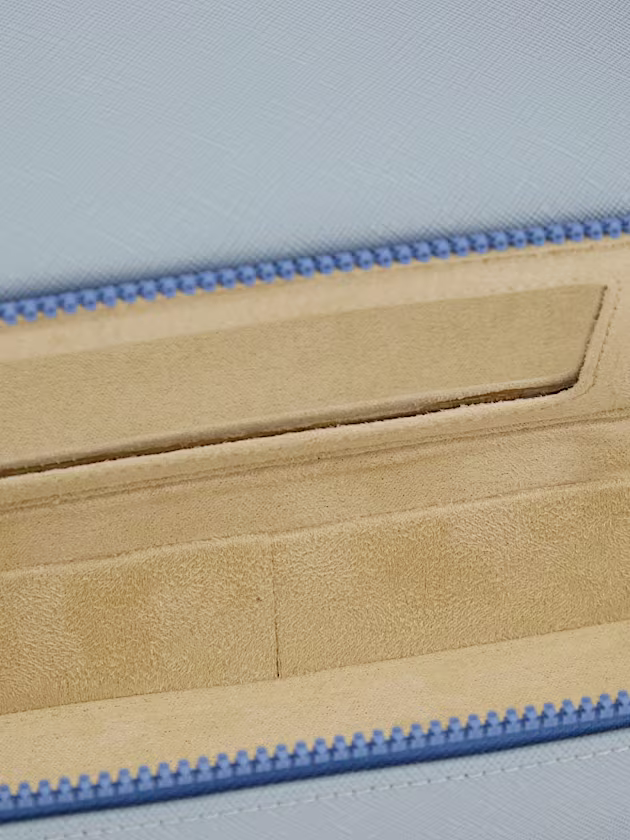 Saffiano Logo Vanity Case - GUESS