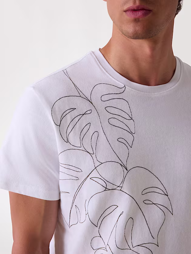 Regular-fit logo T-shirt - GUESS