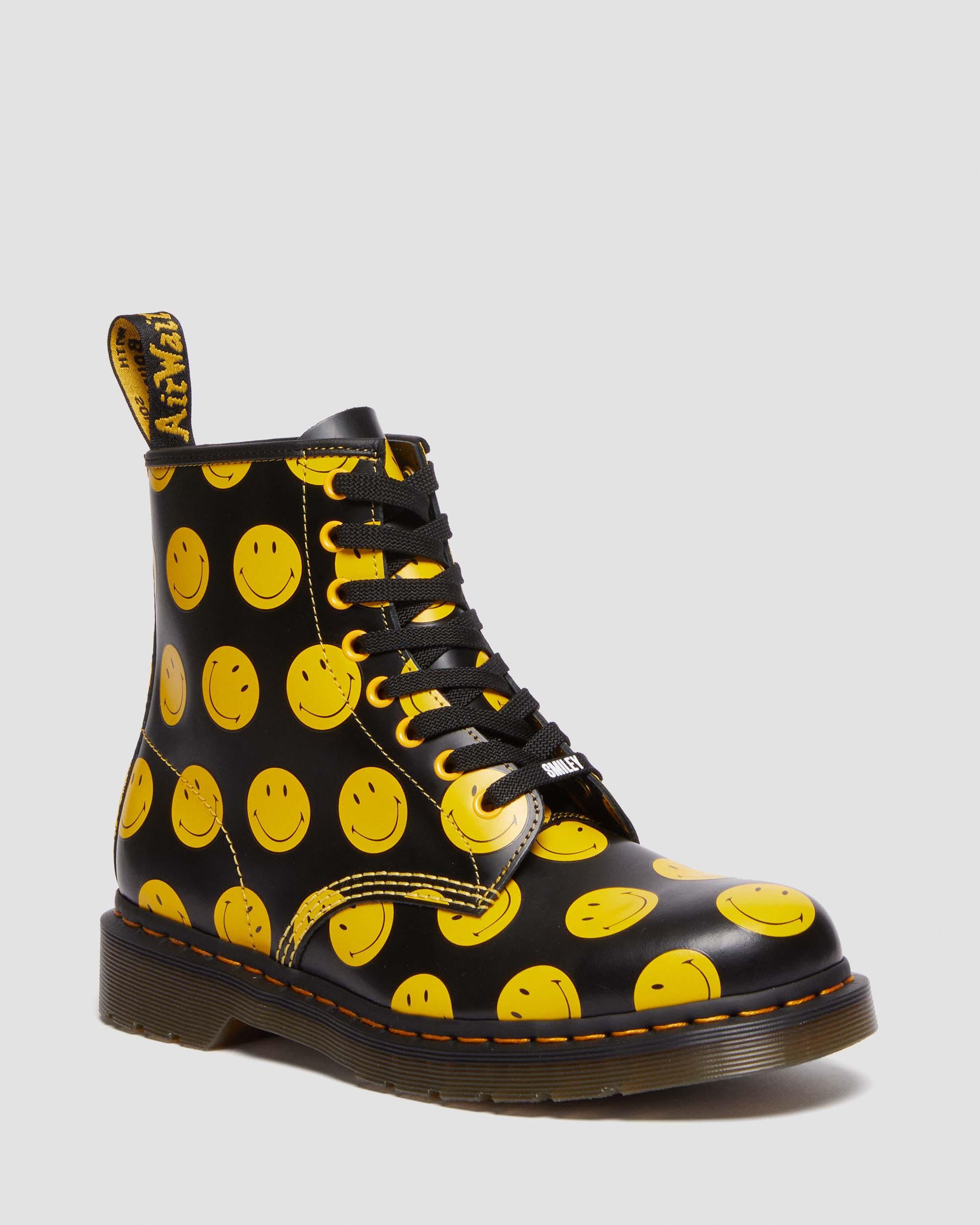1460 SMILEY® SMOOTH LEATHER BOOTS