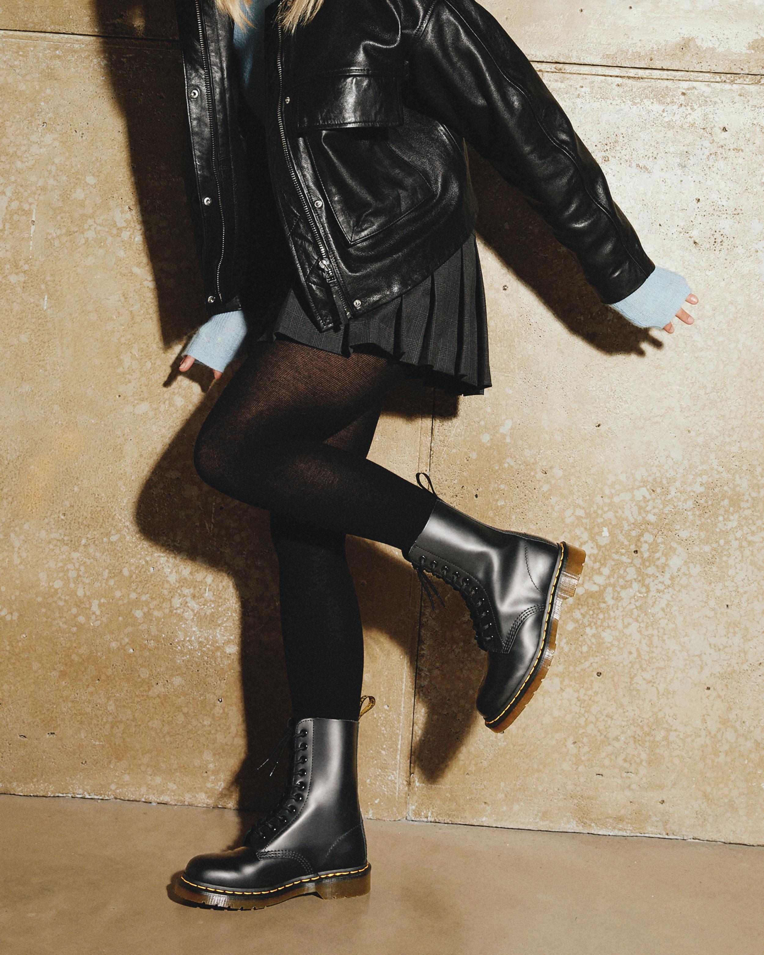 1490 Smooth Leather High Lace Up Boots
