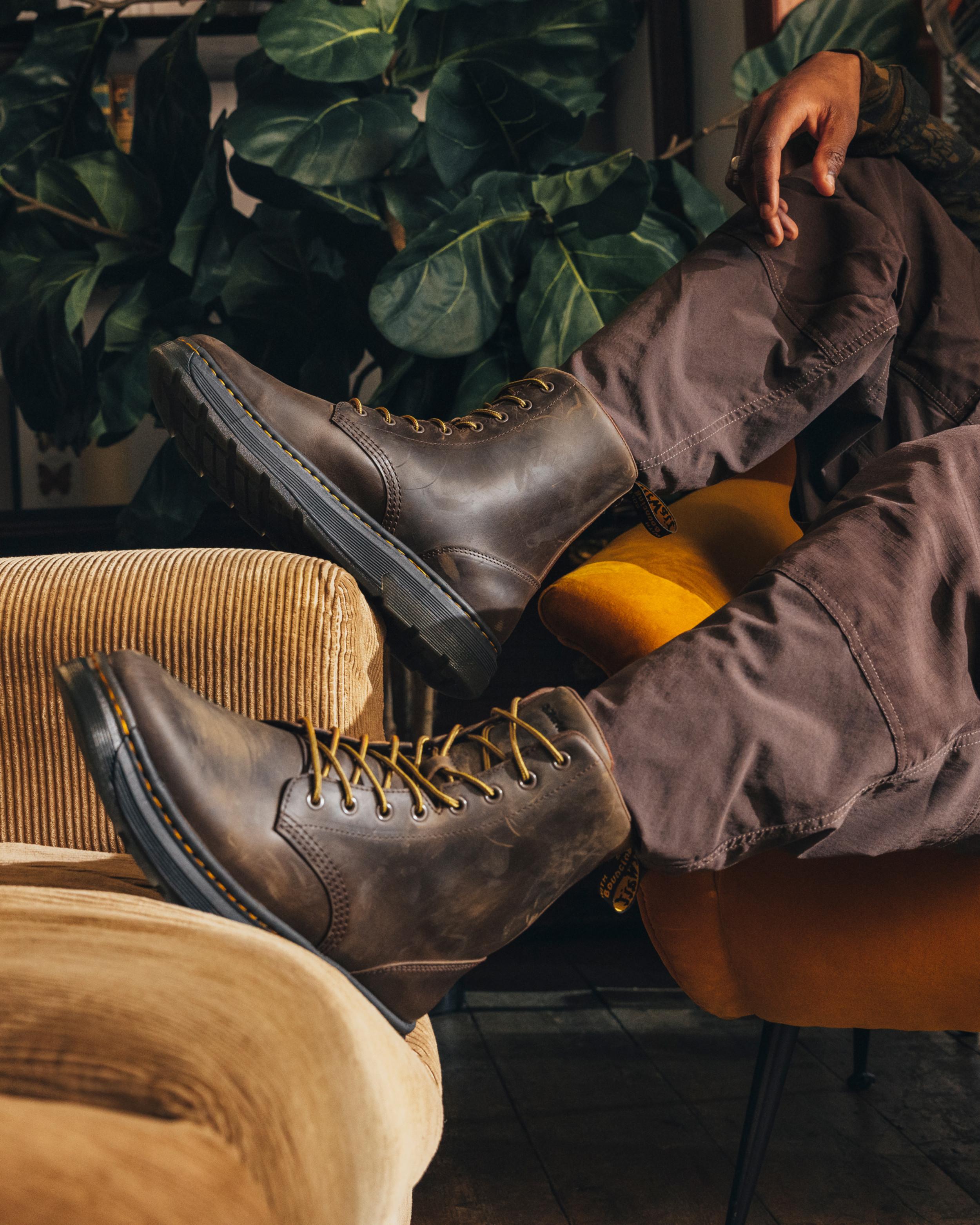Crewson Leather Lace Up Boots