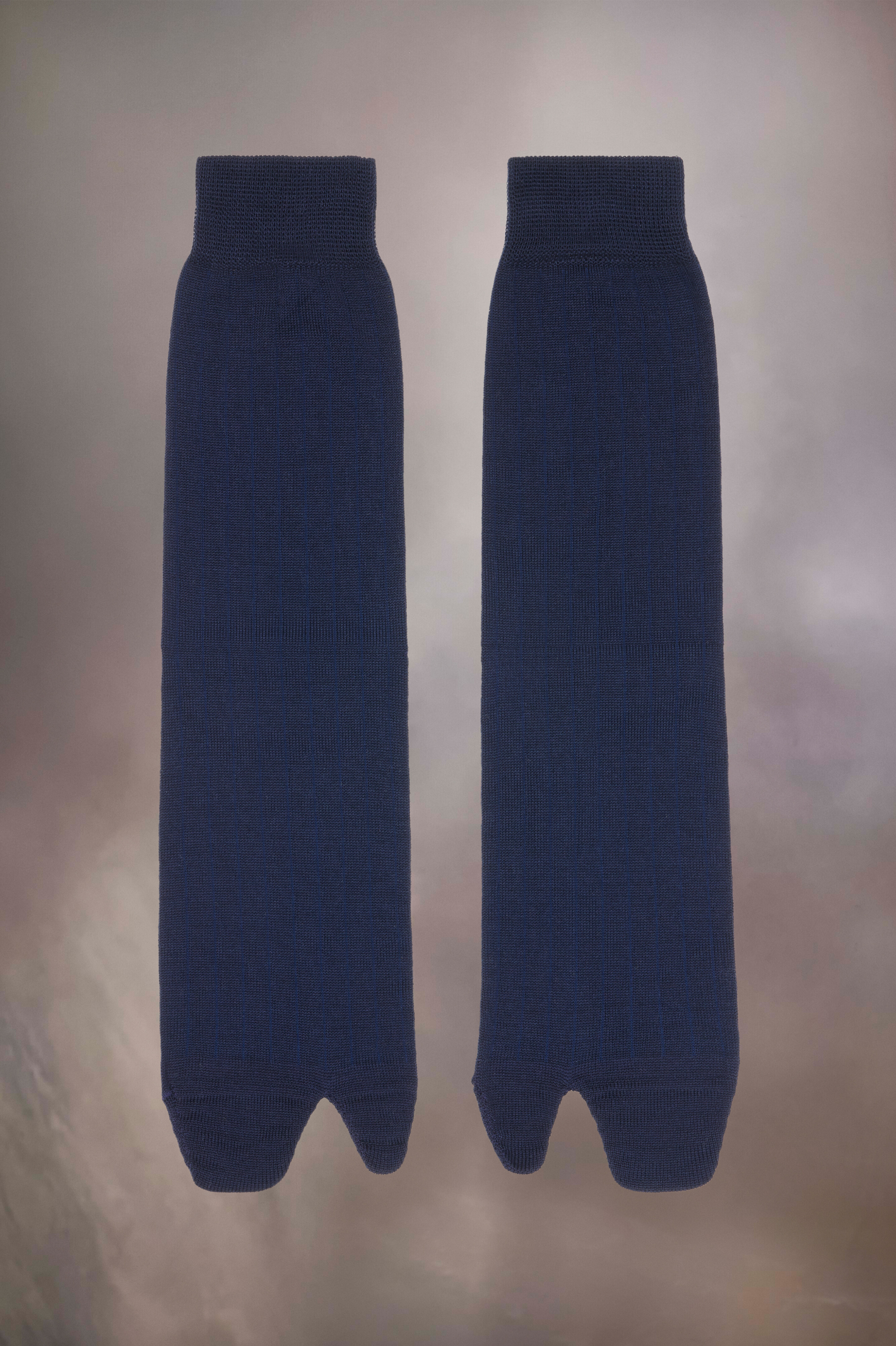 Tabi socks