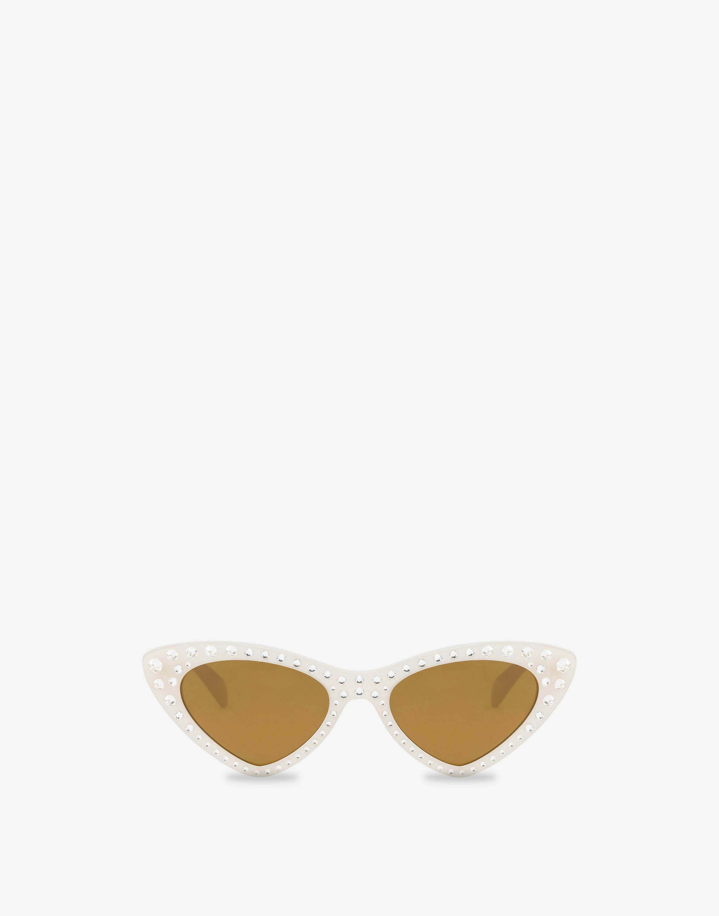 Cat eye sunglasses with rhinestones