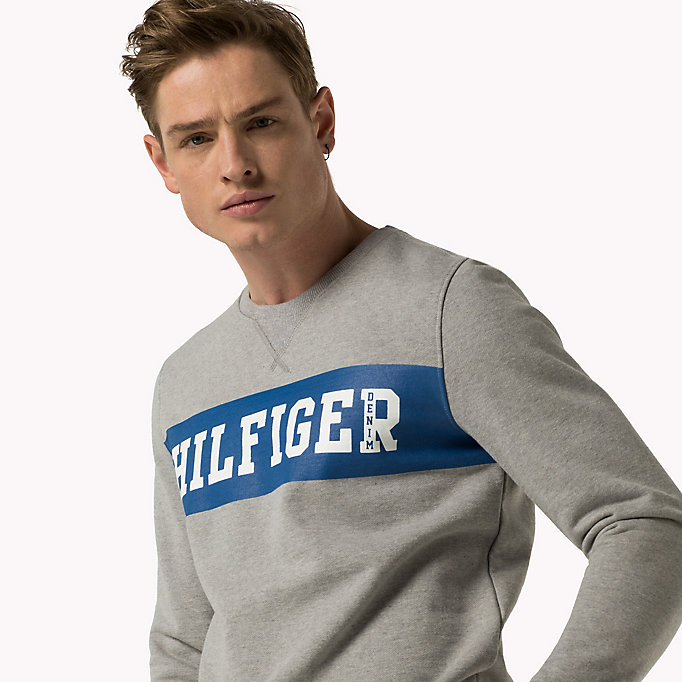 Tommy Hilfiger Logo Sweatshirt