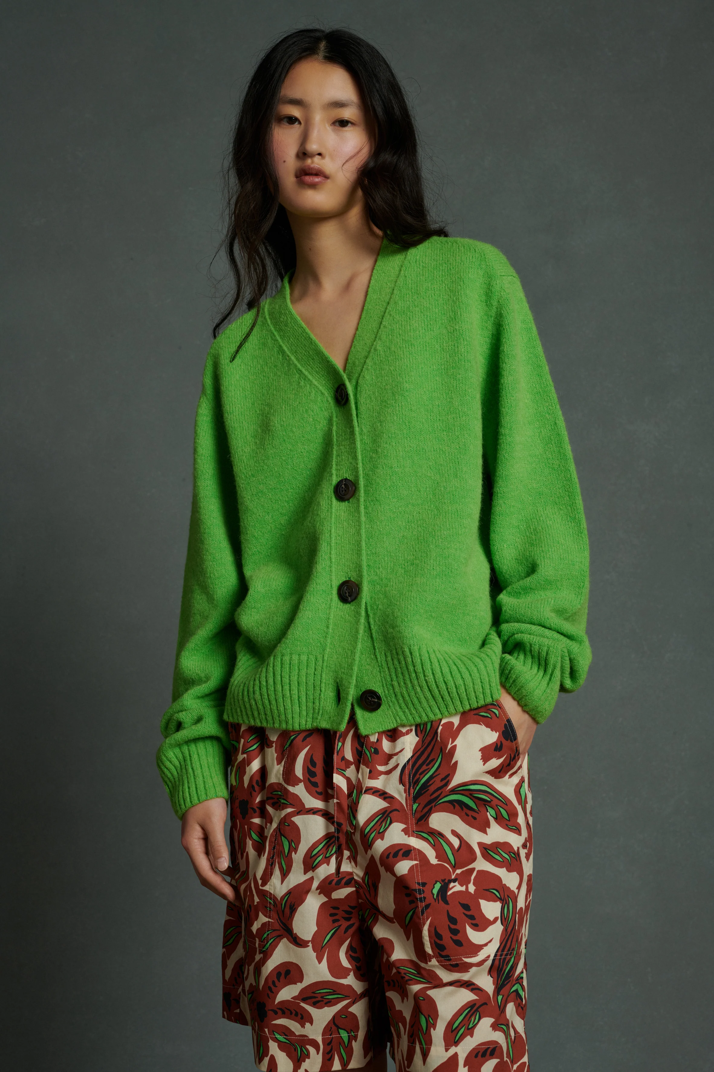 ALESIA GREEN CARDIGAN