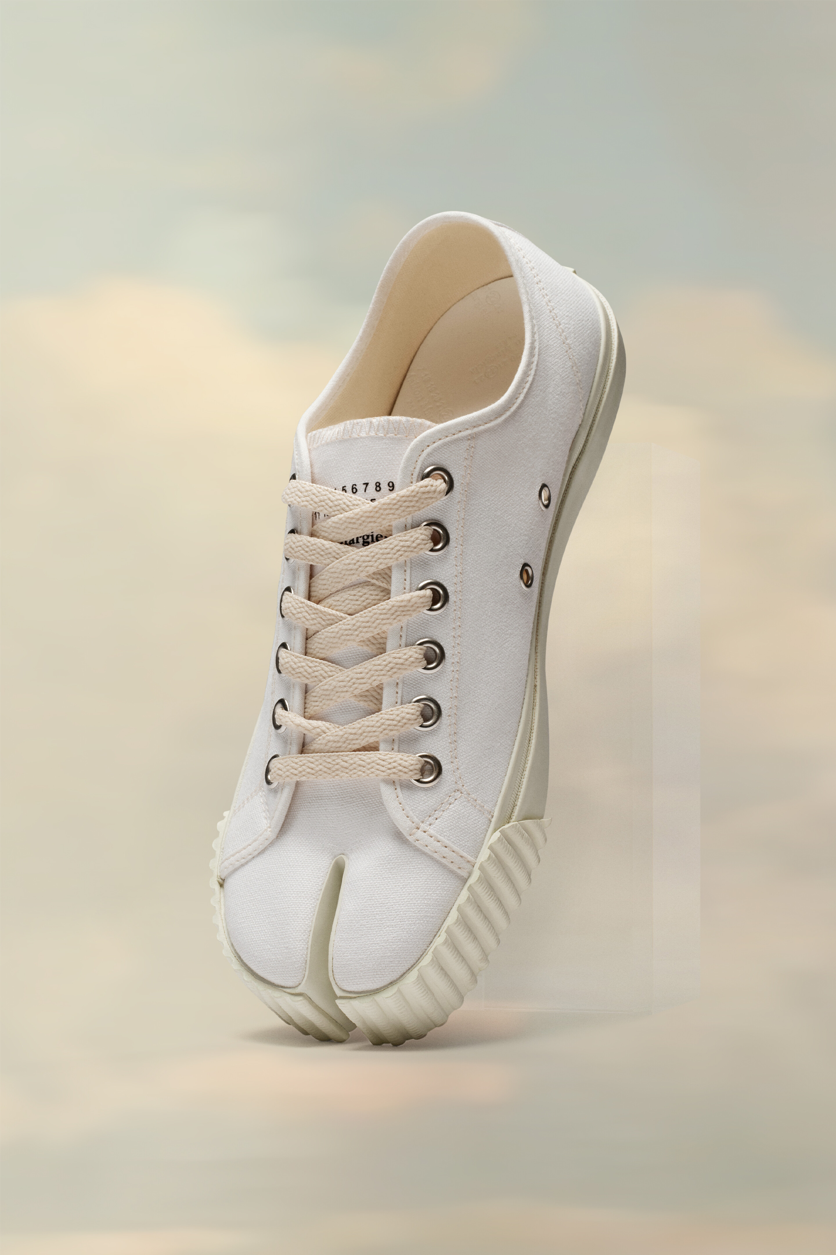 Tabi sneakers