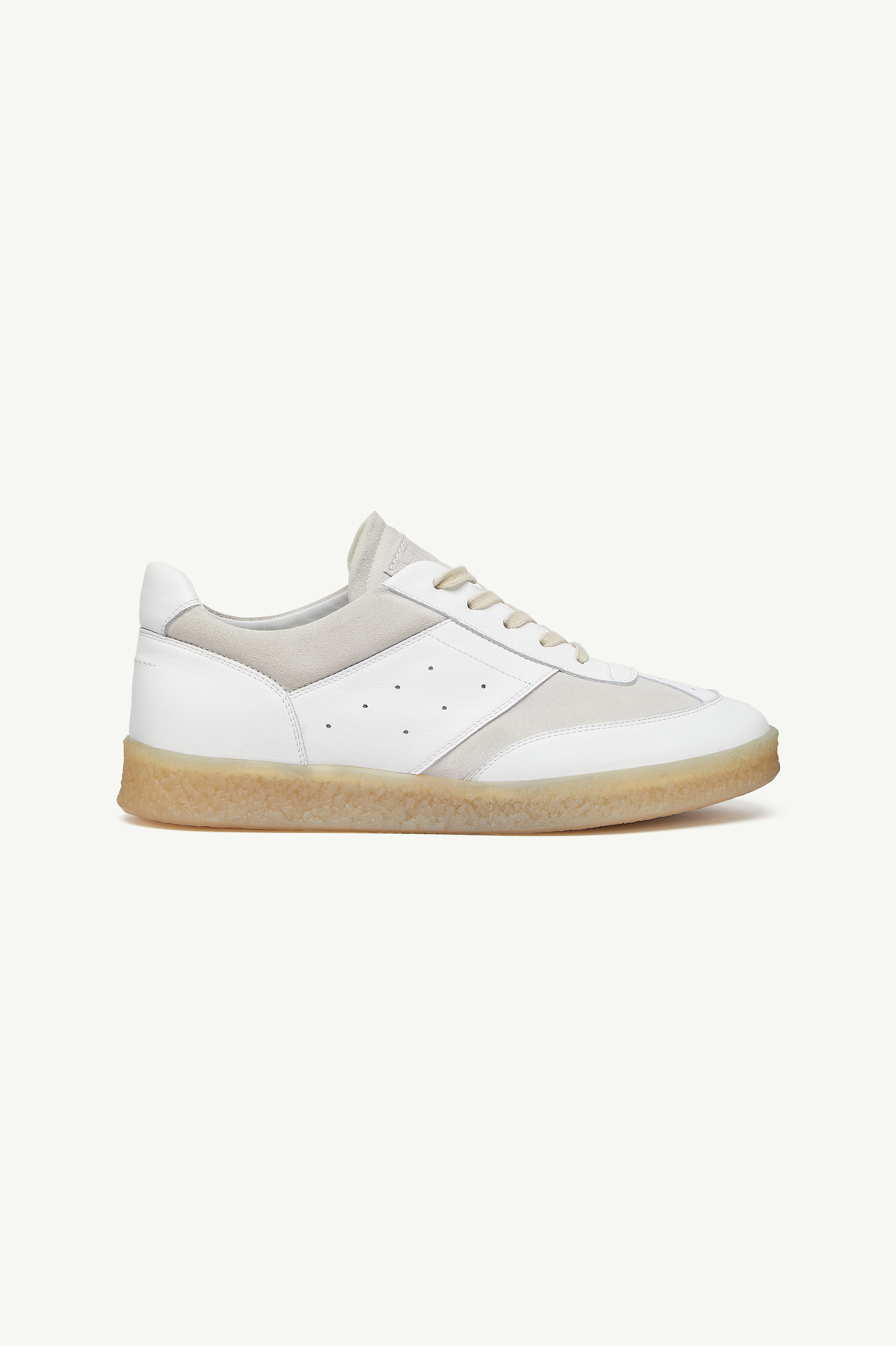 6 court sneakers