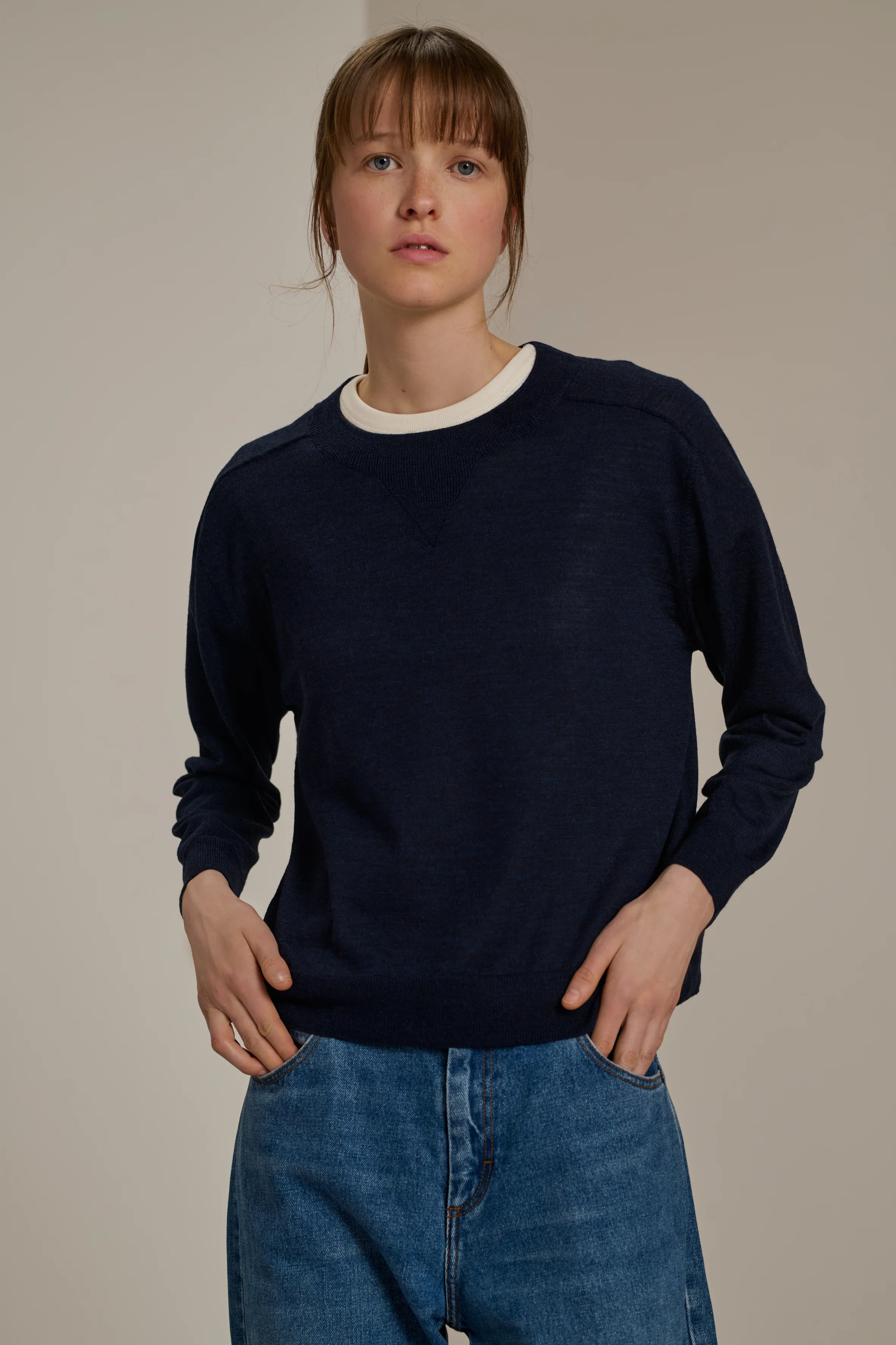 PIO NAVY SWEATER