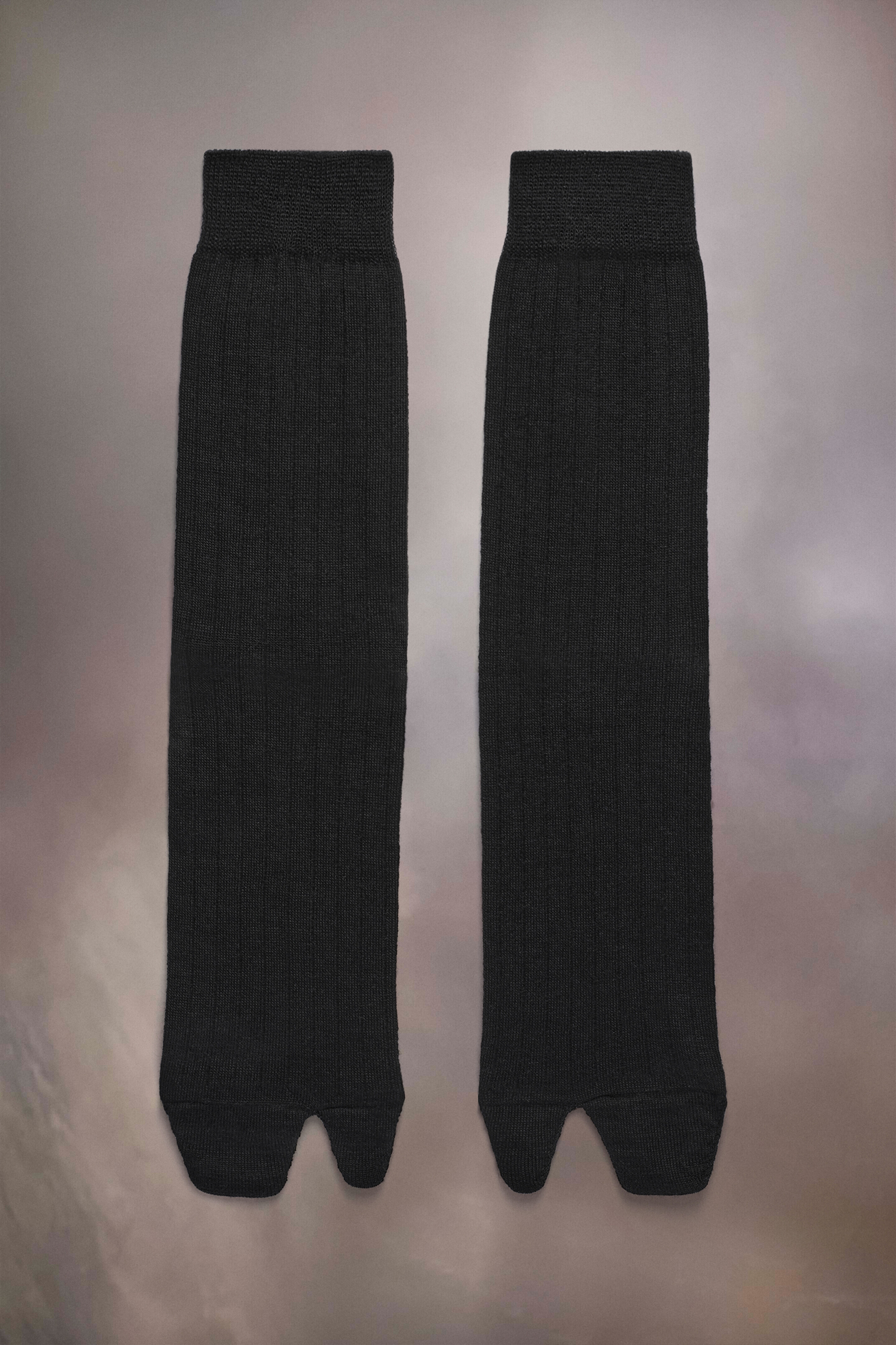 Tabi Socks