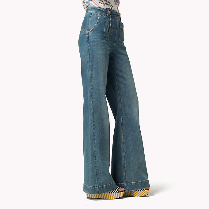 Tommy Hilfiger Flared Jeans Gigi Hadid