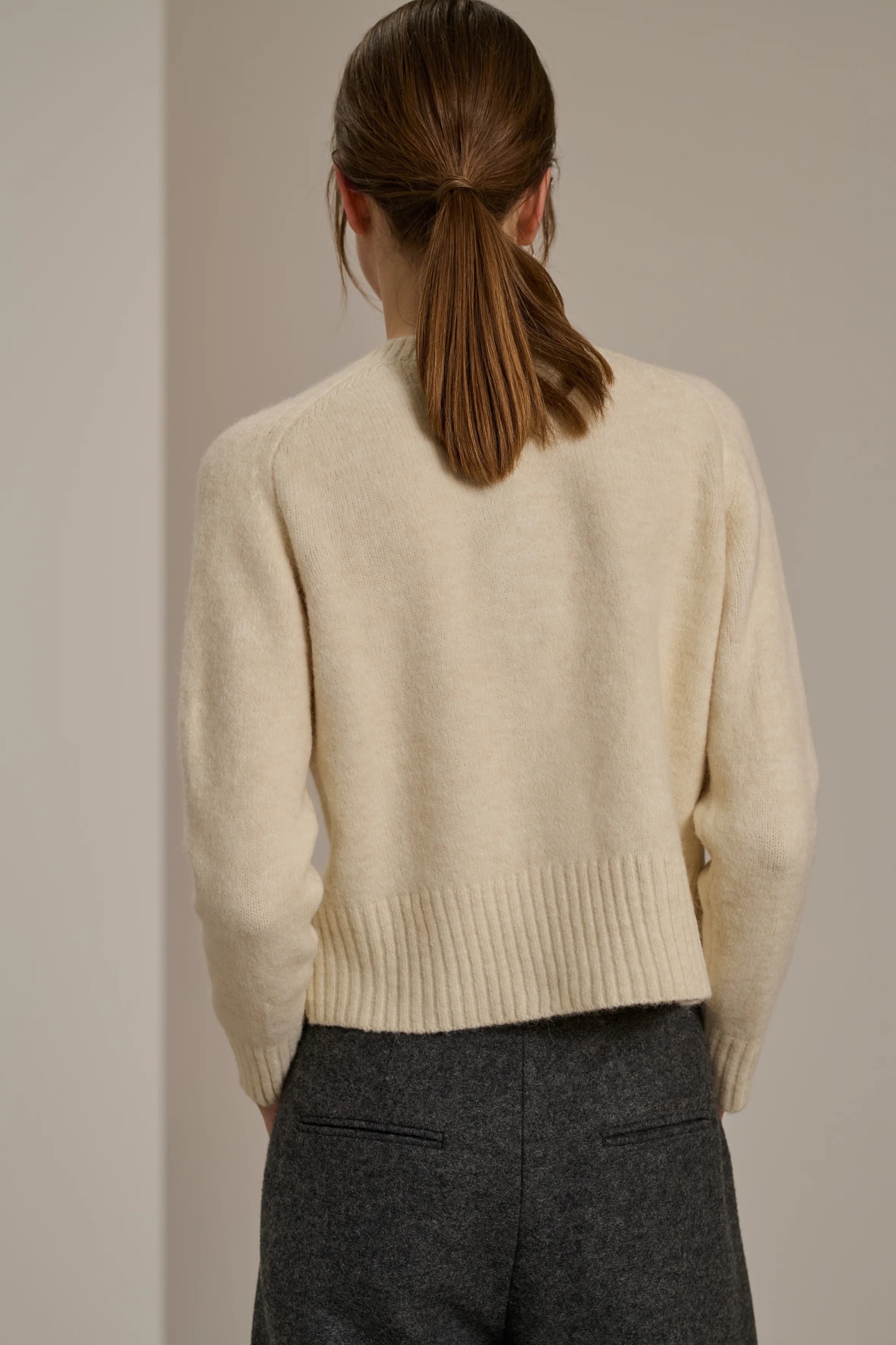 LYNE OFF-WHITE SWEATER