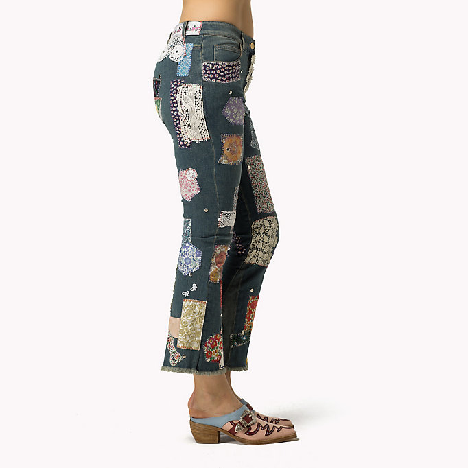 Tommy Hilfiger Flared Patched Jeans