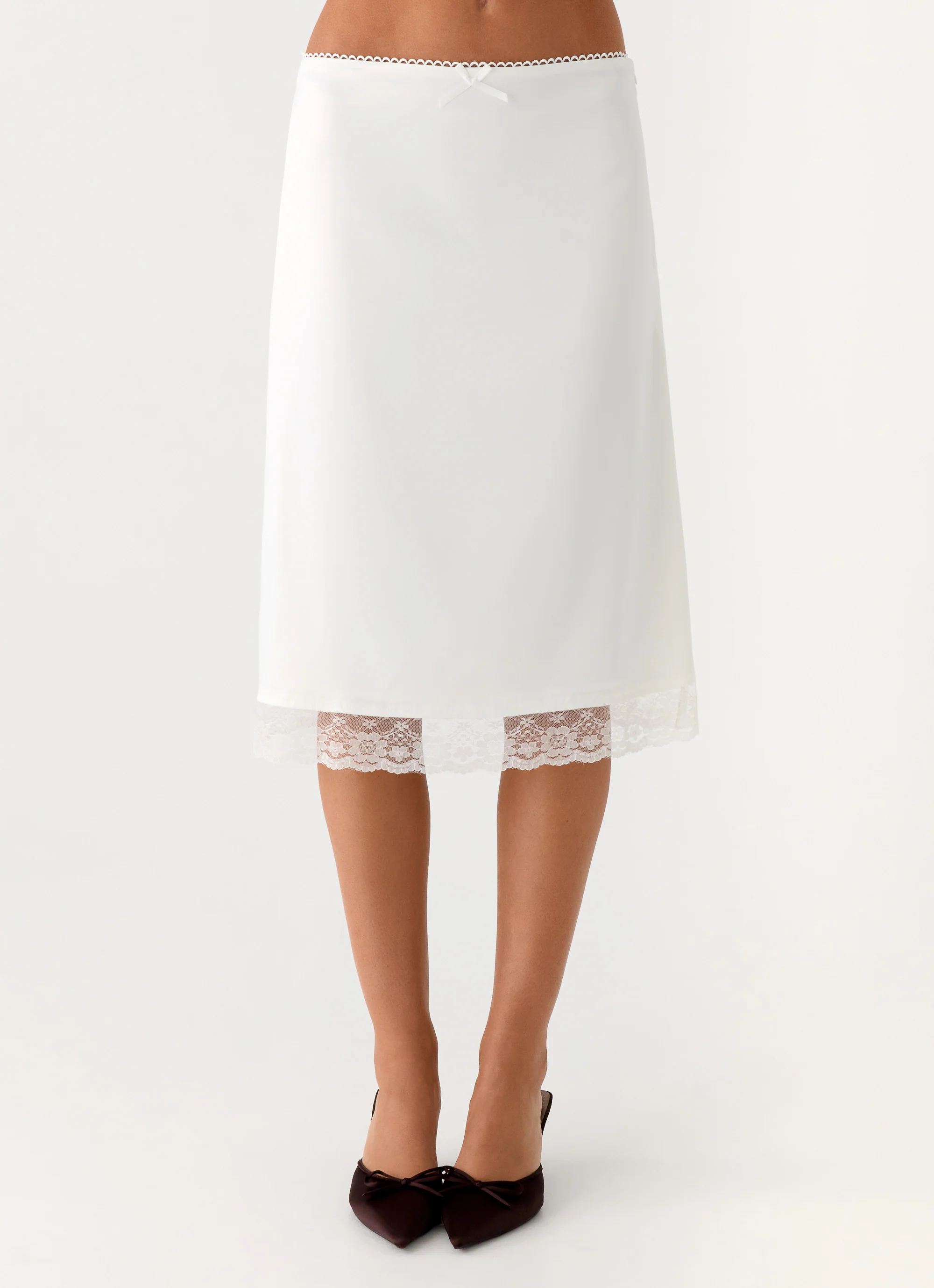Rina Low Rise Satin Midi Skirt - White