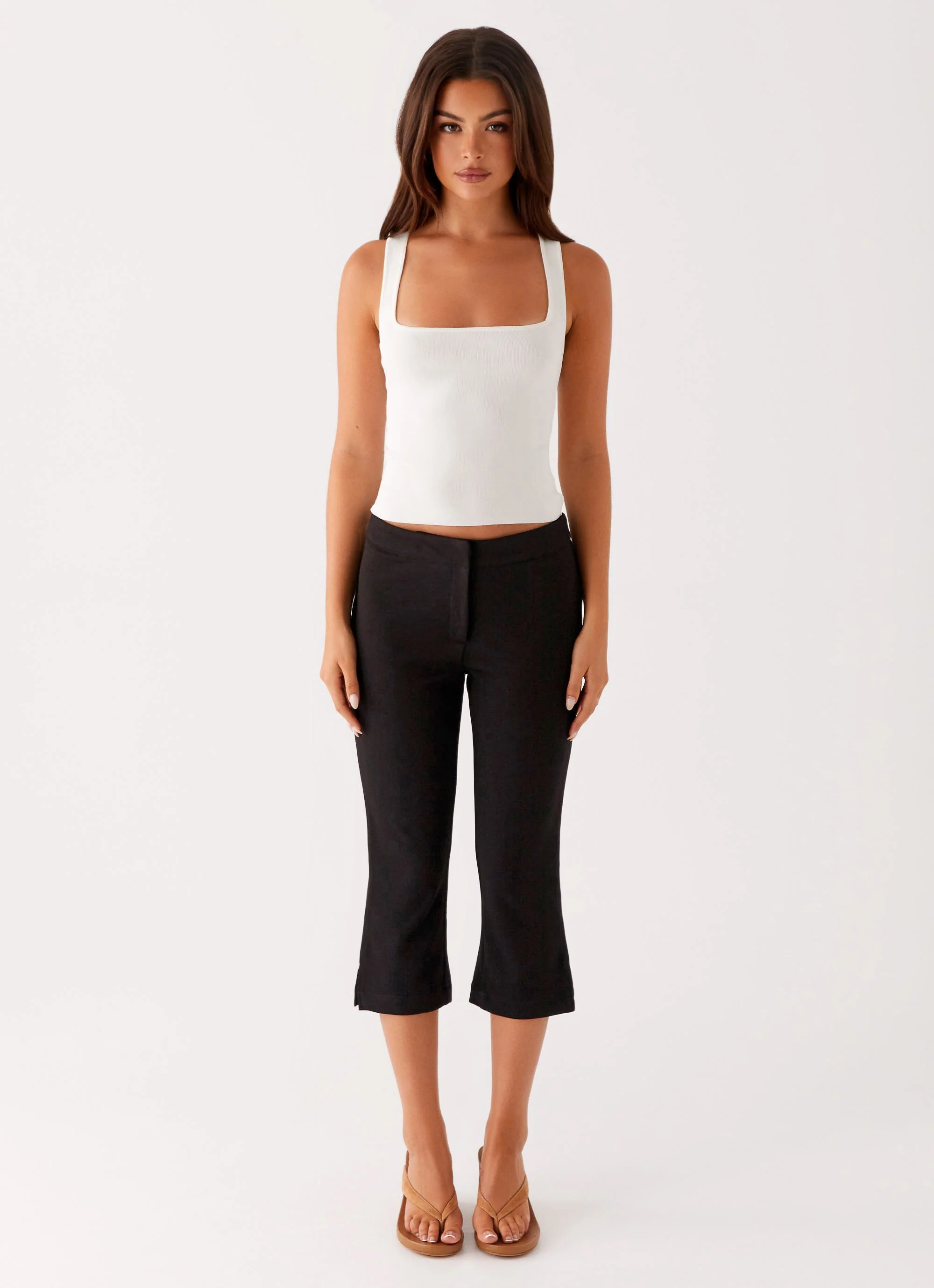 Rue Capri Pants - Black