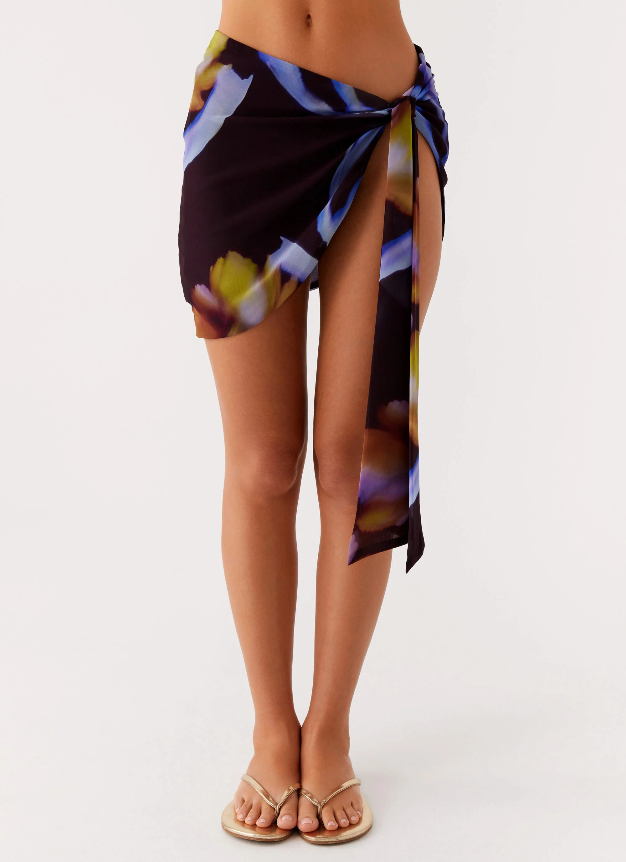 Golden Blaze Sarong - Dark Floral